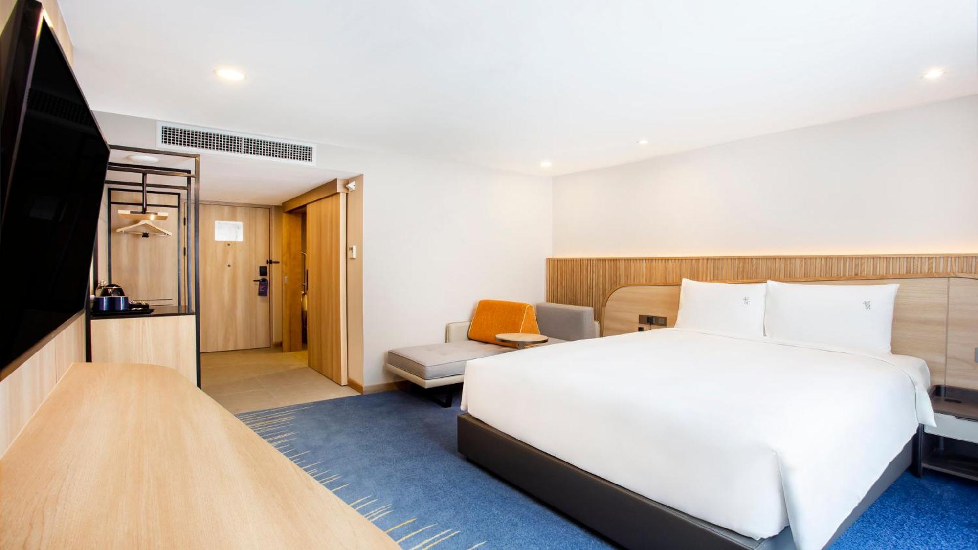 Holiday Inn Express & Suites Bangkok Central Pier By Ihg Экстерьер фото